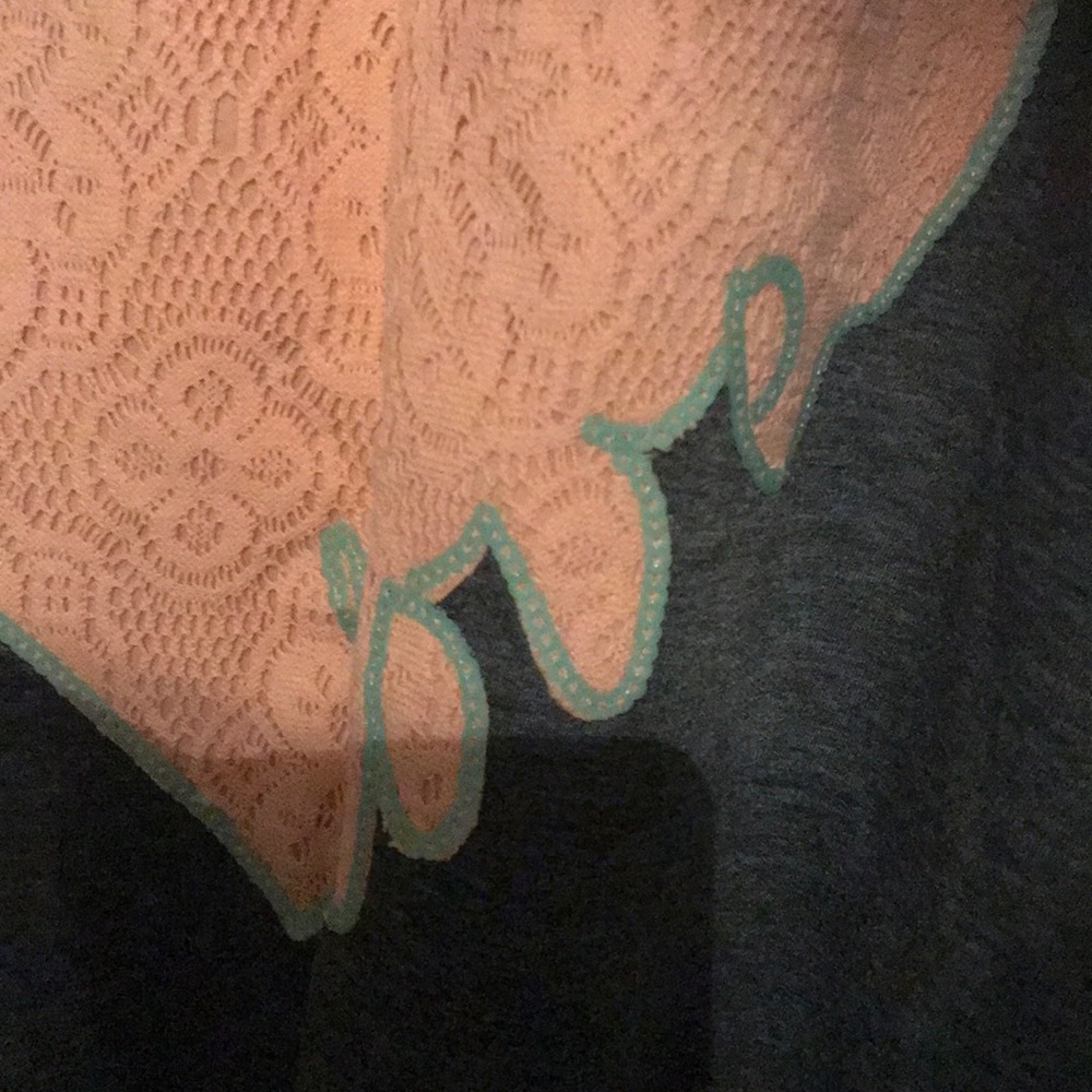 Sweatshirt - Picture 6 of 6